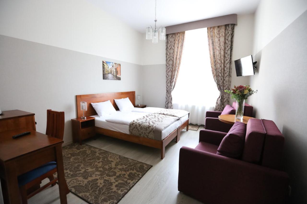 Dream Garden Palace Aparthotel - Krakow — Photos 2
